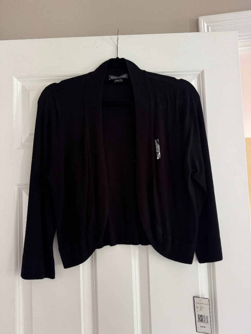 Jessica Howard black, cropped open-front cardigan